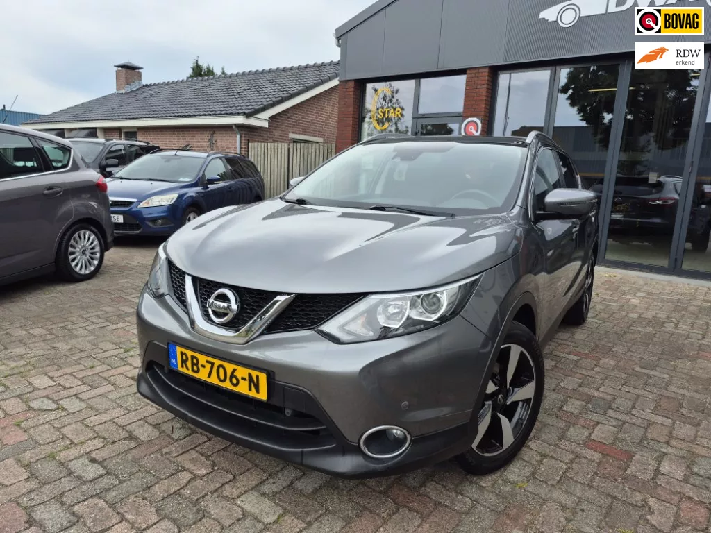 Nissan Qashqai 1.2 N-Vision-TREKHAAK-DAKRAILS-AIRCO-NAVI