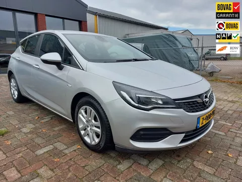 Opel ASTRA 1.2 Business Edition-NL AUTO-AIRCO-CRUISE-NAVI